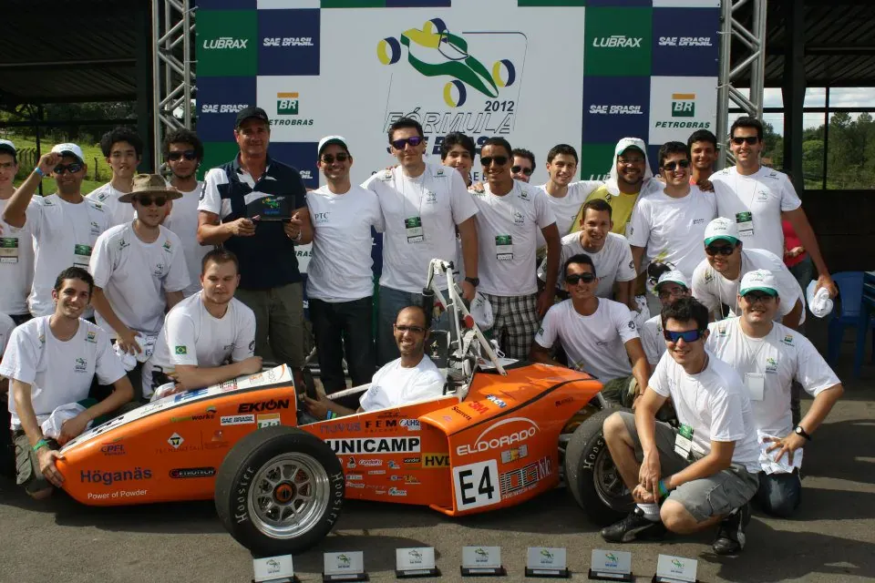 Protótipo E2012 na pista